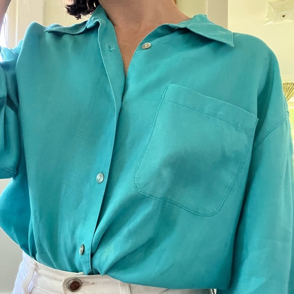 100% linen vintage button up - Picture 2 of 8